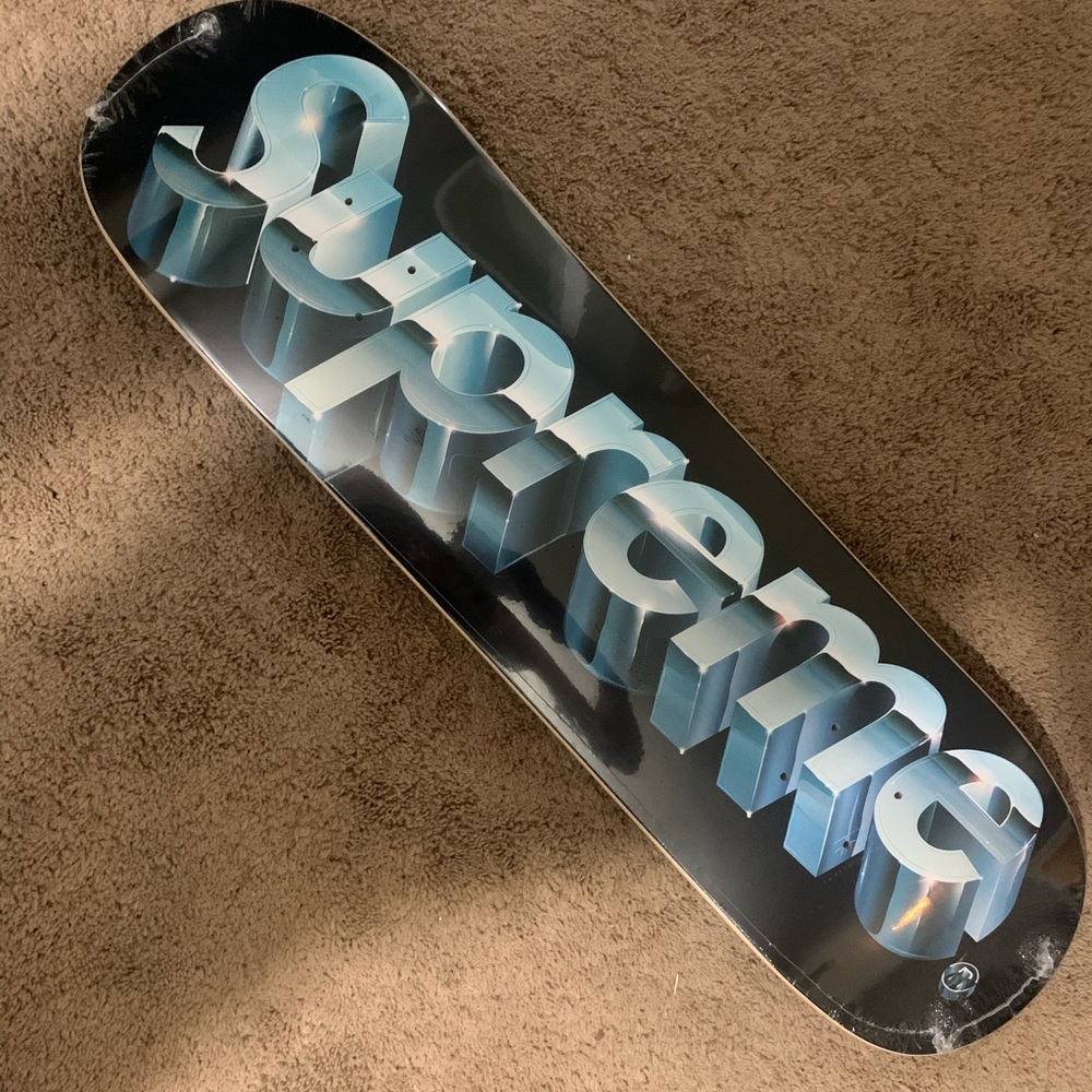 Supreme Chrome logo Skateboard